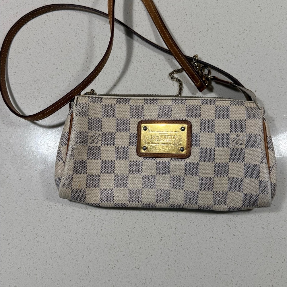 Louis Vuitton Eva